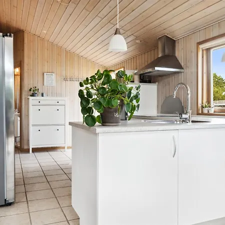 Dagna - 400m From The Sea In Lolland- Falster And Mon By Interhome *