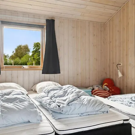 Dagna - 400m From The Sea In Lolland- Falster And Mon By Interhome Holiday home Rodby